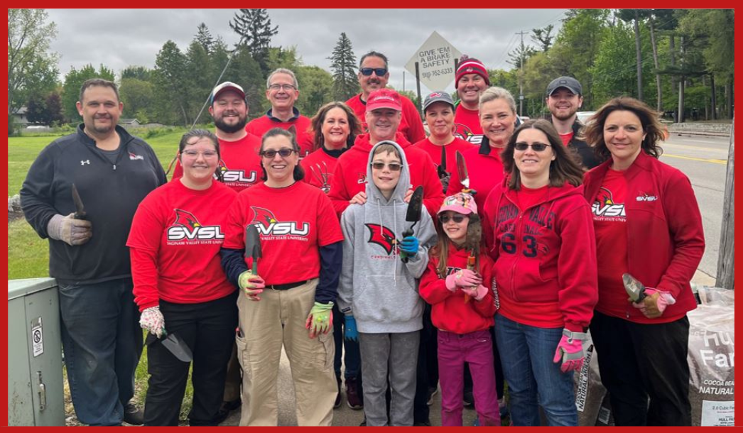 Cardinals in the Community Clean Up Day